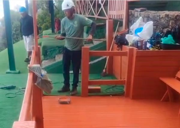 Fase de acabamento do deck da Rampa de Parapente