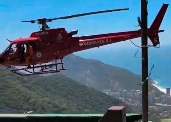 Treinamento do GOA Treinamento do GOA na rampa de voo livre do CSCVL