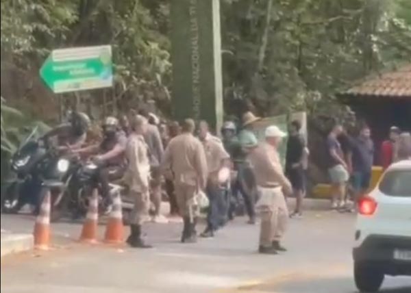 Organização do Trânsito na Rampa da Pedra Bonita