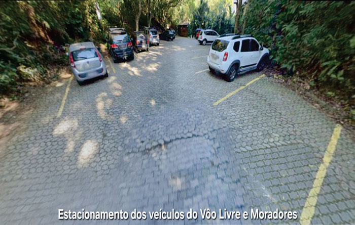 Estacionamento de pilotos e moradores