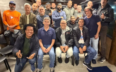 Reunião com instrutores de Asa-delta